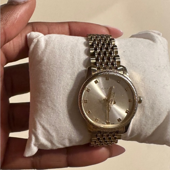 Ladies' Gucci G-Timeless with Bee Slim Silver Dial Gold-Tone Watch, 29mm - Picture 12 of 14